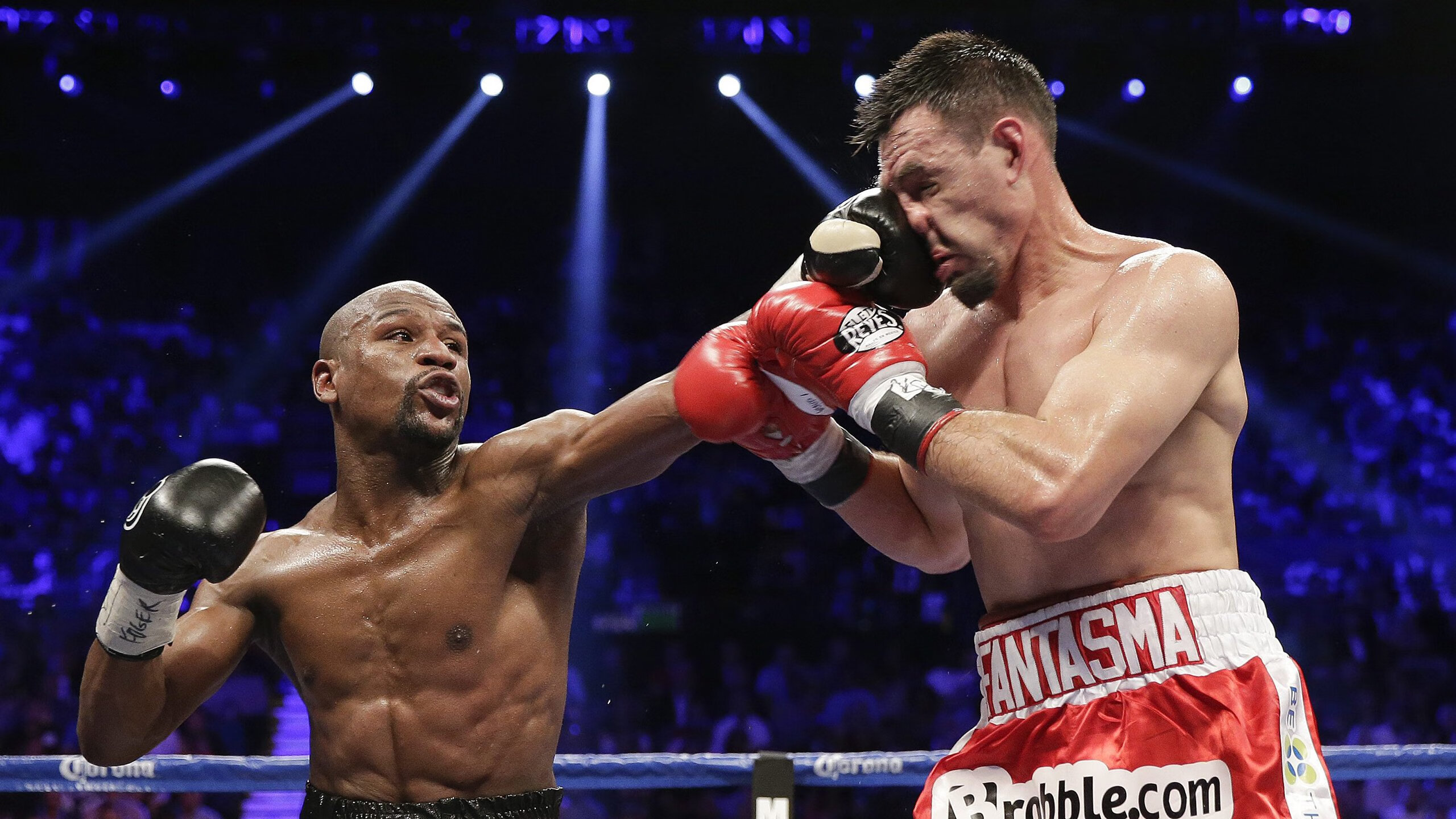 意甲焦点战之夜，梅西用实力证明自己，征服亚平宁