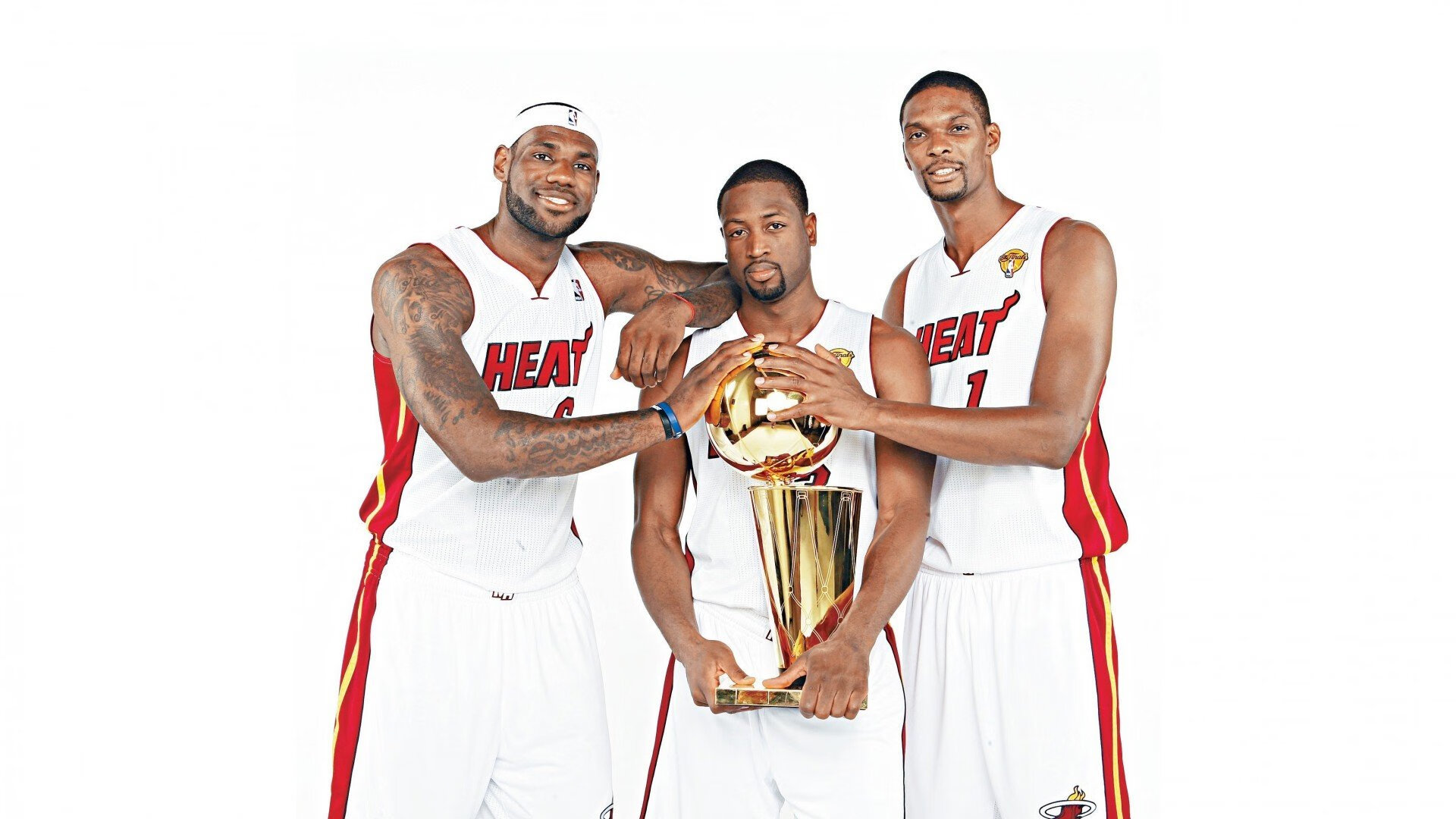 伊萨克爆发引爆蓝黑风暴,国际米兰狂胜勒沃库森展现统治级实力