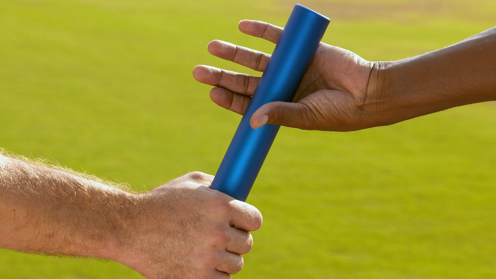 姆巴佩扛起全队,德国绝杀波兰,足球场上的个人英雄与集体意志